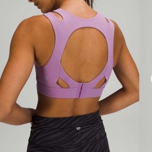 Lululemon Strong Front Bra wisteria purple 8